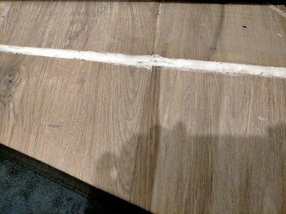 SAS RP, Carreleur à Plouarzel