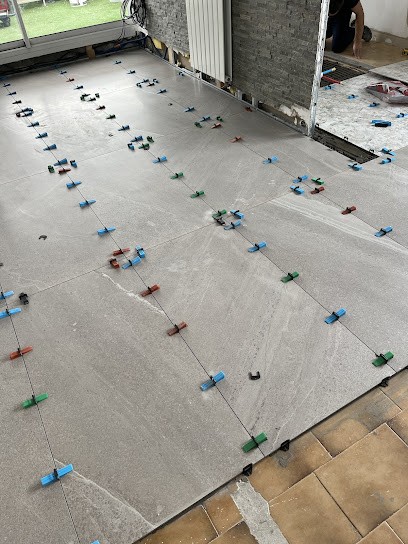 DARBEL CARRELAGE, Carreleur à Pont-Évêque