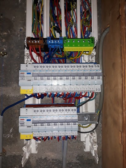 GHEORGHII BELITEI, Carreleur à Épinay-sur-Seine