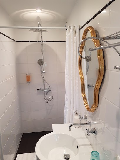 Bidaud Christophe, Carreleur à Plurien