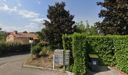 Moine Alain, Carreleur à Porte des Pierres Dorées