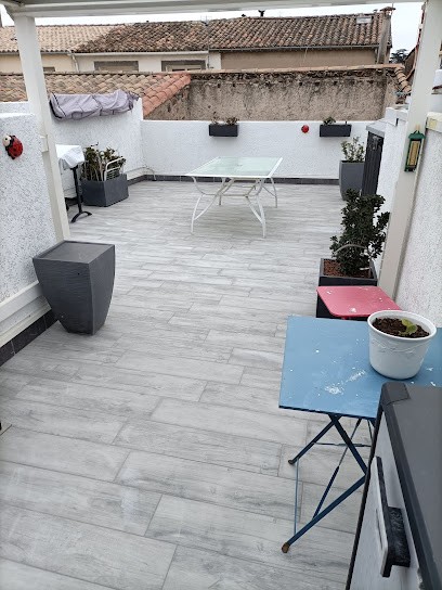 Lenny Ceramique, Carreleur à Vias