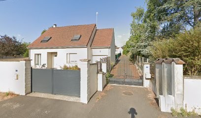 Almaar, Carreleur à Lèves