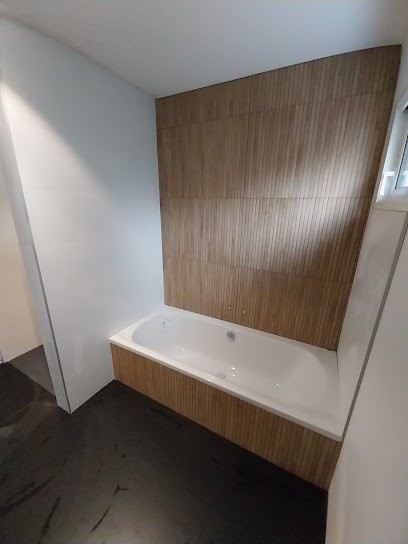 EI RENARD GUILLAUME, Carreleur à La Chapelle-Saint-Laud