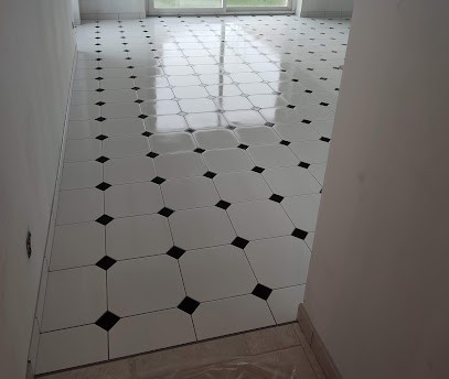 Laurent Carrelage, Carreleur à Saint-André-les-Vergers