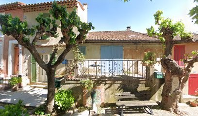 Mondani & Cie, Carreleur aux Mayons