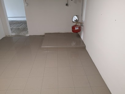 GB Garrec Carreleur, Carreleur à Saint-Avé