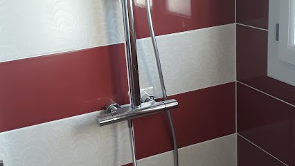 Pereira Philippe, Carreleur à Trévol