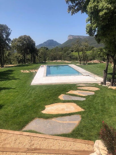 ATOUT CARREAUX, Carreleur à Tornac