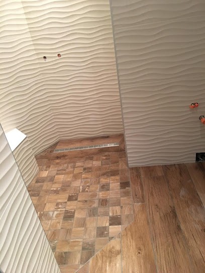 Hidiroglu Okan, Carreleur à Mézériat