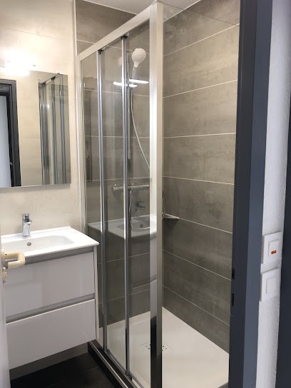 guy petithomme, Carreleur à Talmont-Saint-Hilaire